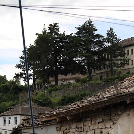 Vila Karagjozi Gjirokastër Extérieur photo