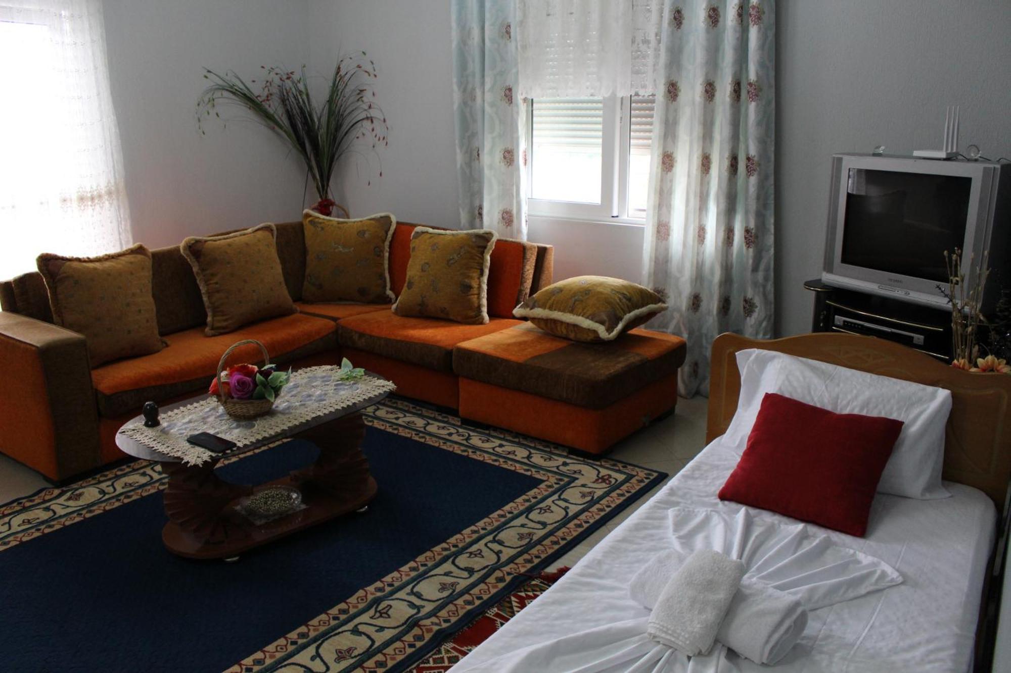 Vila Karagjozi Gjirokastër Extérieur photo
