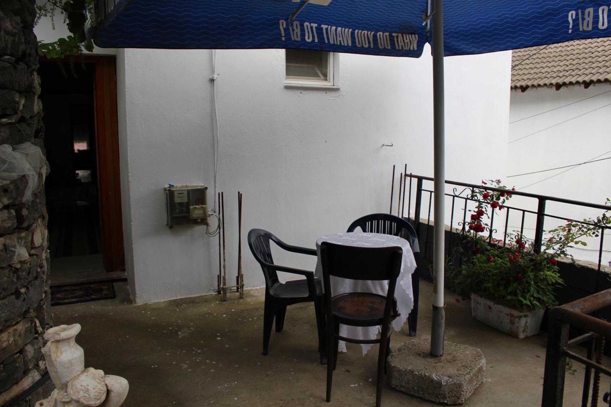 Vila Karagjozi Gjirokastër Extérieur photo