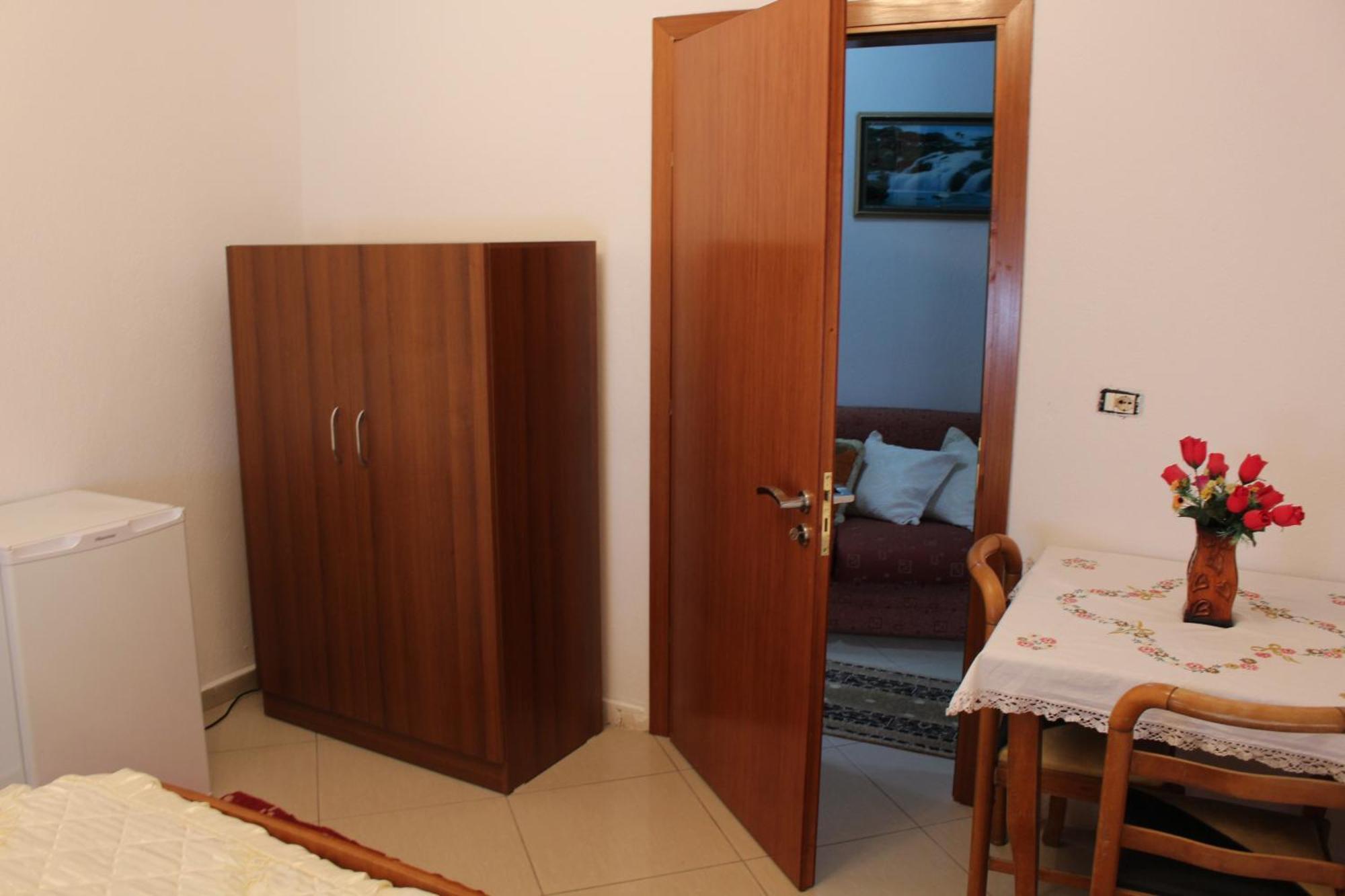 Vila Karagjozi Gjirokastër Extérieur photo