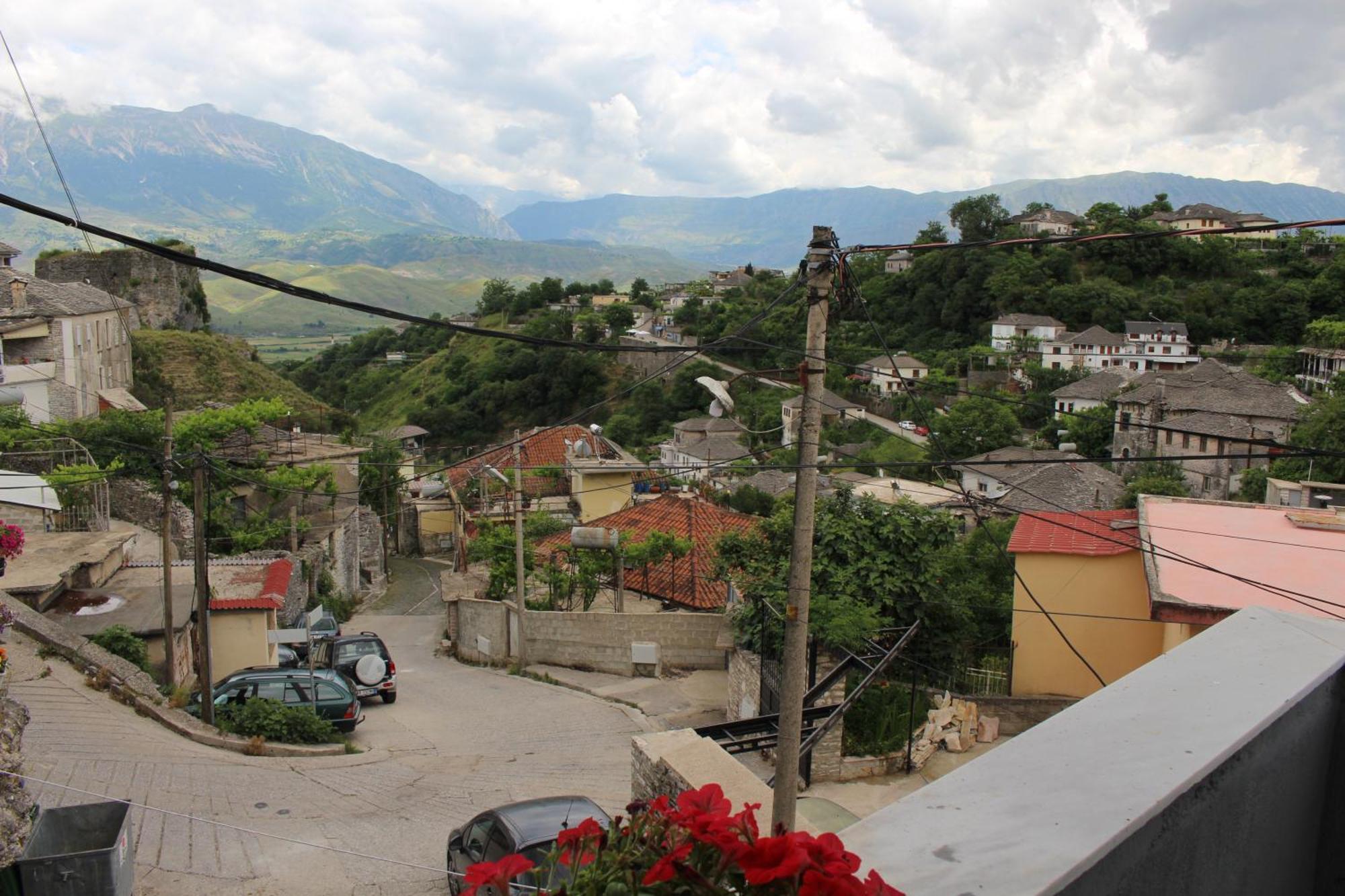 Vila Karagjozi Gjirokastër Extérieur photo